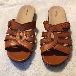 Clark’s Women Sandals .